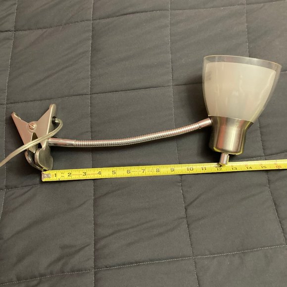 Flexible Gooseneck Adjustable Clamp Lamp - Picture 2 of 16